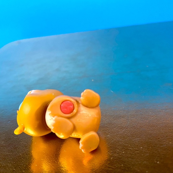 LITTLEST PET SHOP COLLECTIBLE HAMSTER GERBIL TYPE ANIMAL WITH BLUE EYES 1.5” - Picture 6 of 6